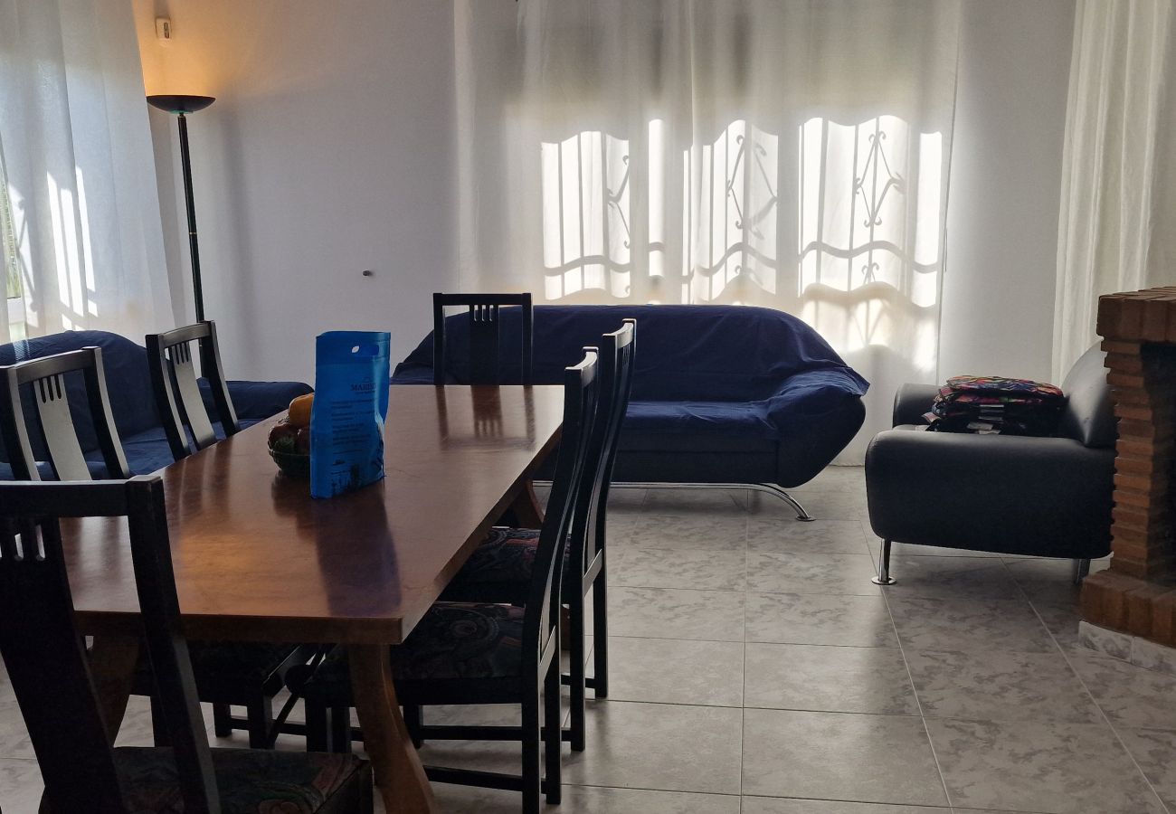 Ferienhaus in Riumar - Four Seasons (8PAX)